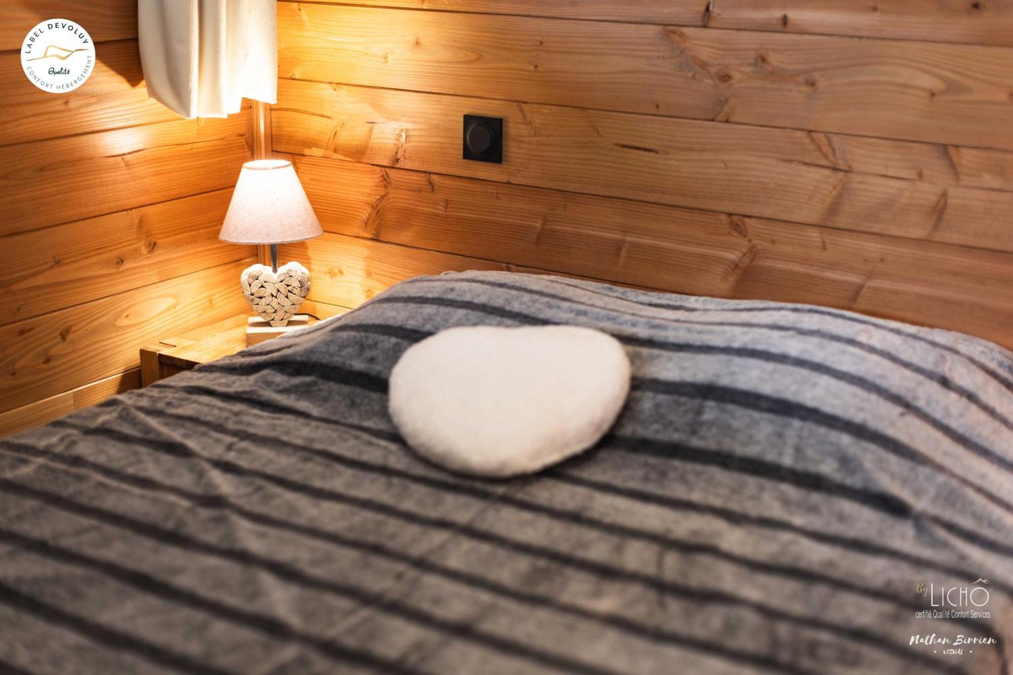 Appartement Lumineux Neuf Dans Bas De Chalet Le Douglas La Joue du Loup Exterior foto